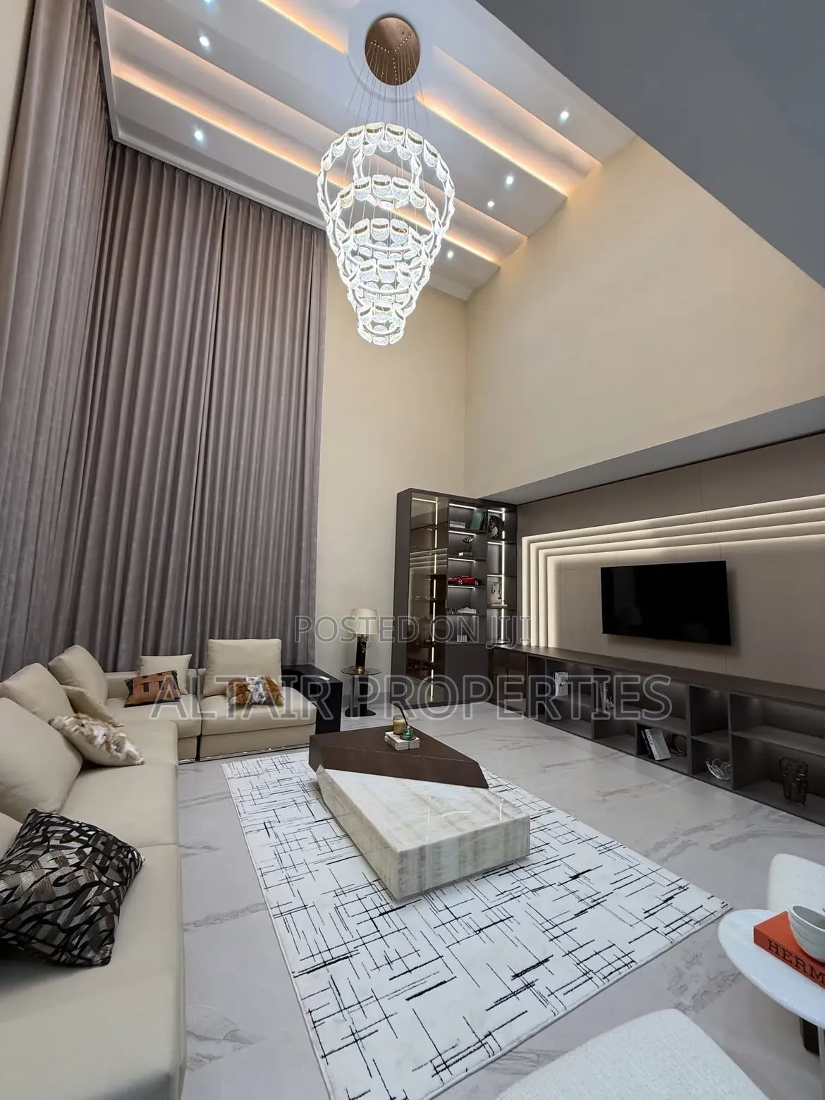 Furnished 5bdrm House in Accra Metropolitan for sale