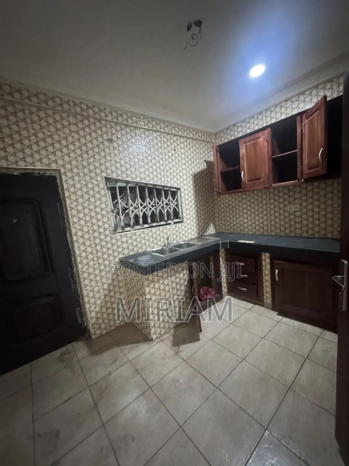 2bdrm Apartment in Asokore Mampong Municipal for rent