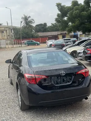 Toyota Corolla 2017 Black