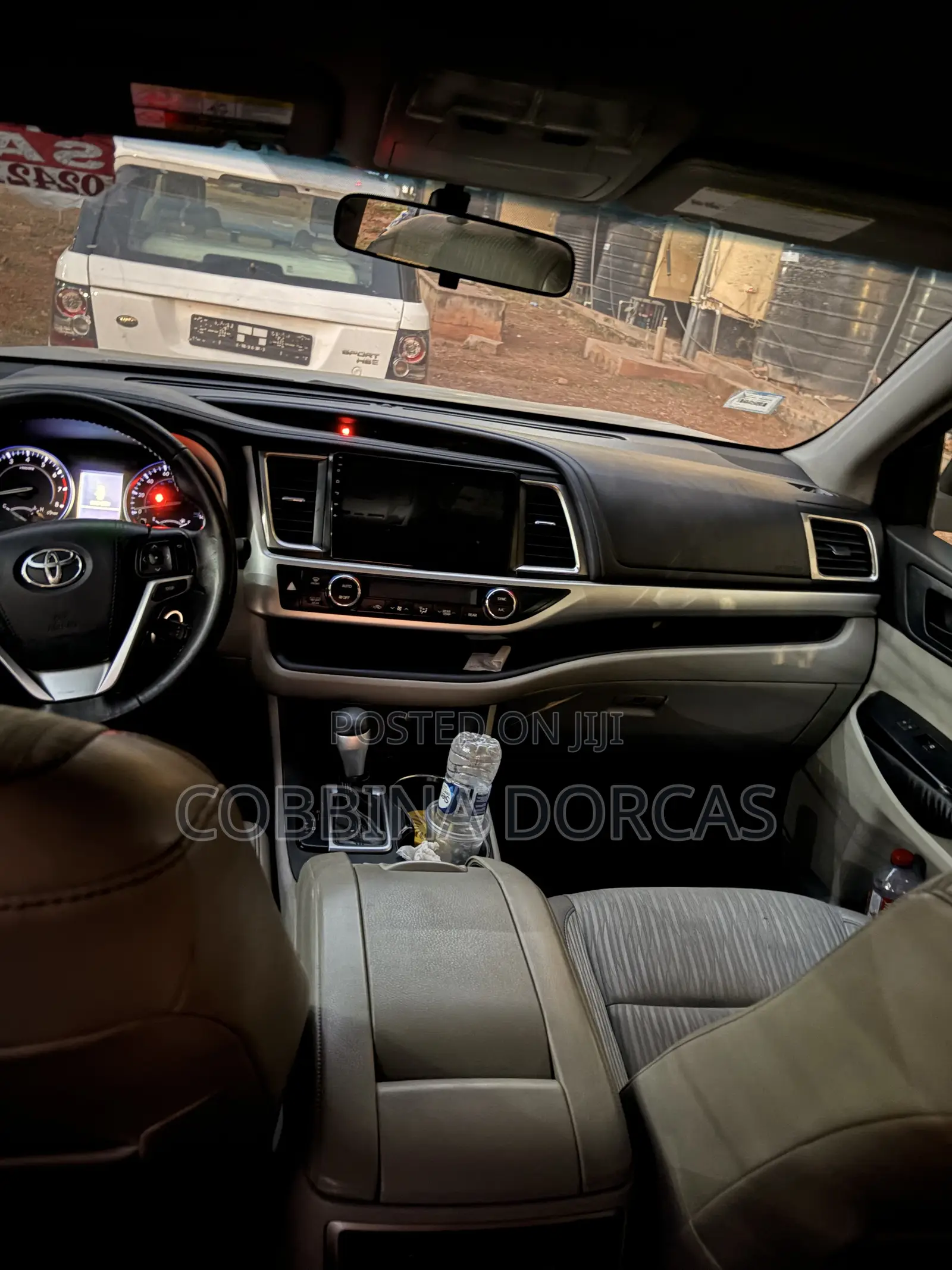 Toyota Highlander LE 4dr SUV (3.5L 6cyl 6A) 2014 Silver