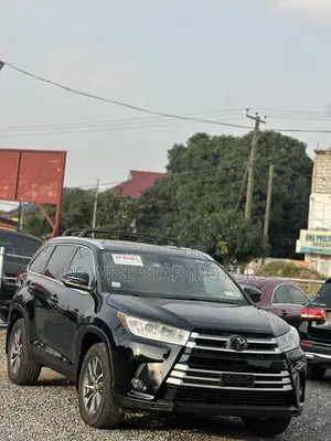 Toyota Highlander Limited 2019 Black