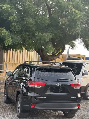 Toyota Highlander Limited 2019 Black