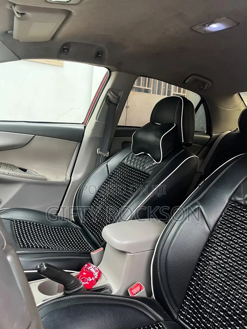Toyota Corolla 2009 Red