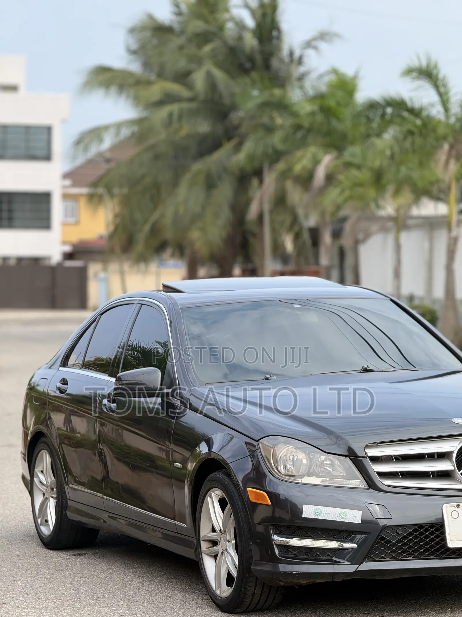 Mercedes-Benz C250 2012 Gray
