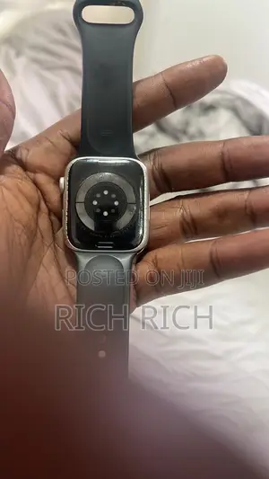 Apple Watch Series 7