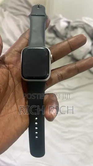 Apple Watch Series 7