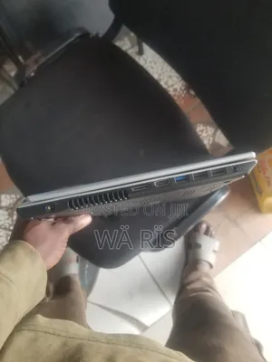 Laptop Acer Aspire V5-571PG 8GB Intel Core i5 HDD 750GB