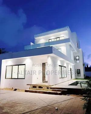 4bdrm House in Accra Metropolitan for sale