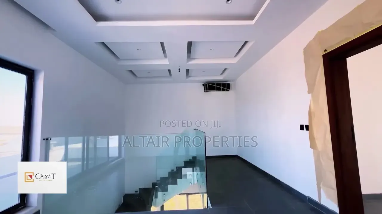 4bdrm House in Accra Metropolitan for sale