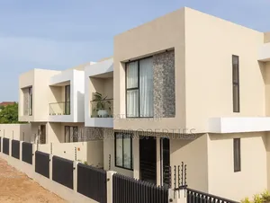 4bdrm House in Oyarifa, Accra Metropolitan for sale