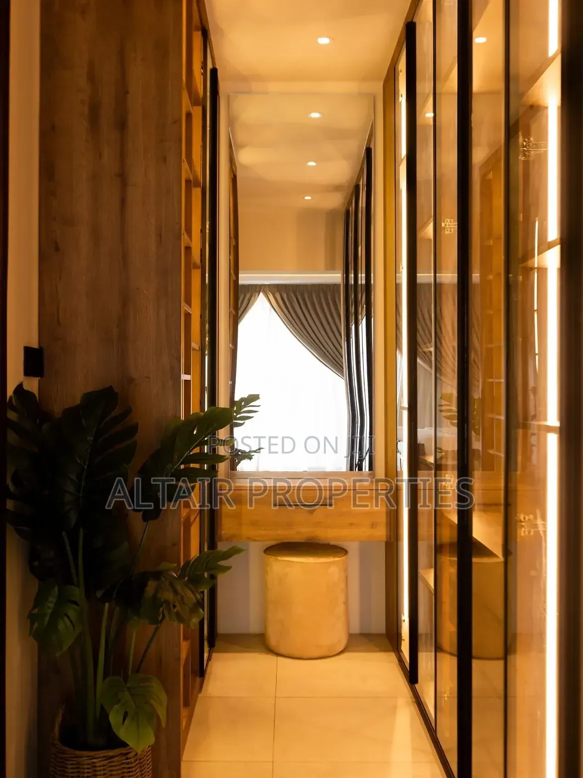 4bdrm House in Oyarifa, Accra Metropolitan for sale