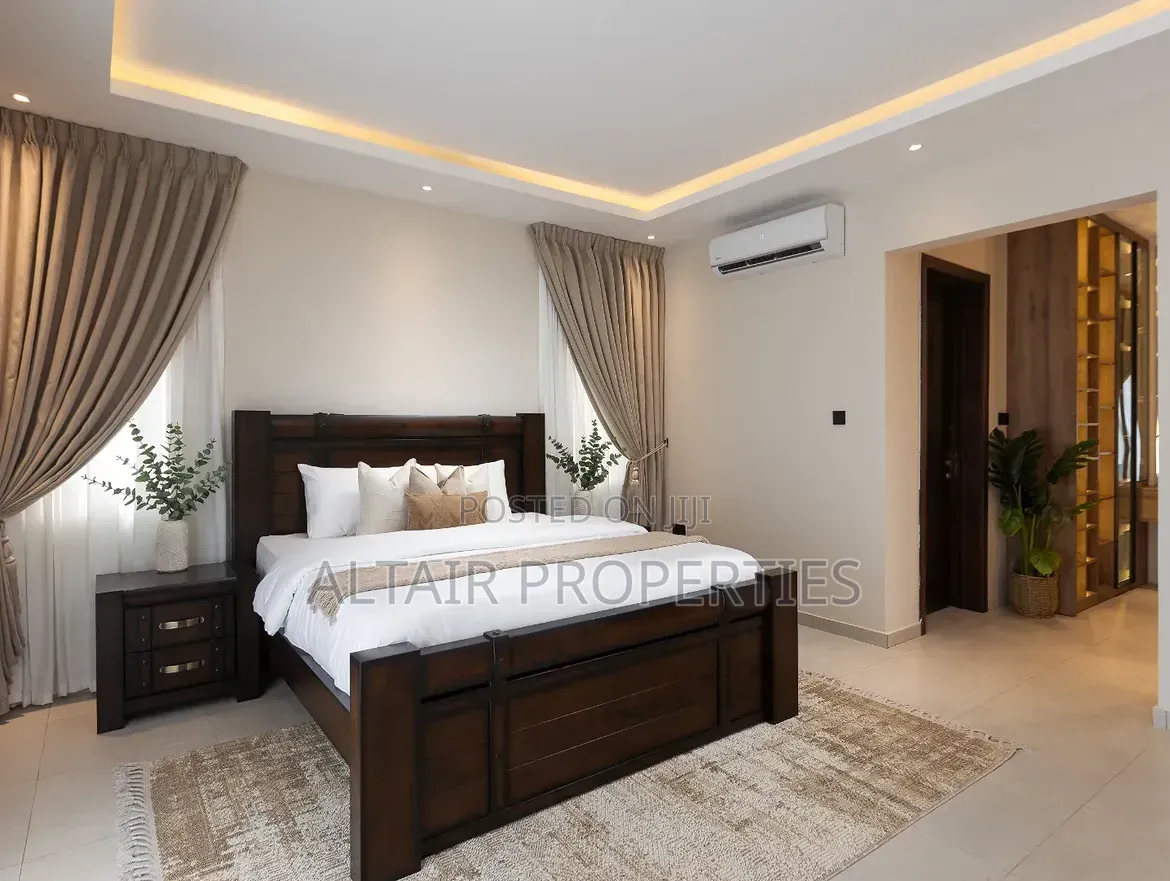 4bdrm House in Oyarifa, Accra Metropolitan for sale