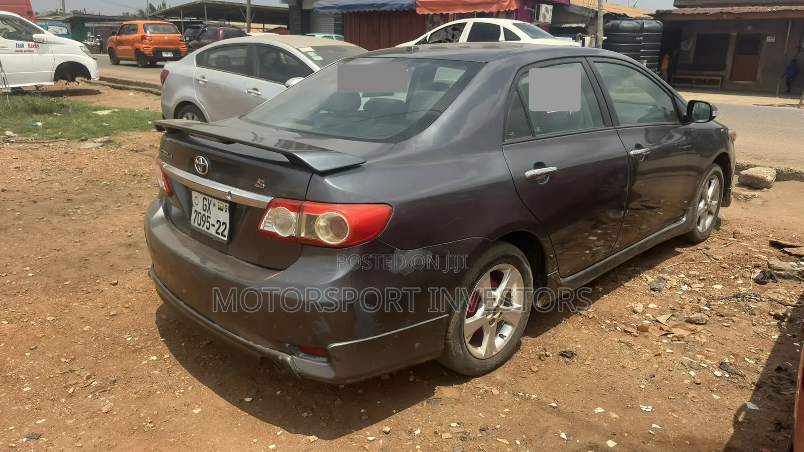 Toyota Corolla S 4dr Sedan (1.8L 4cyl 4A) 2013 Gray