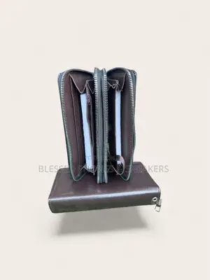 Doable Zipper Wallet