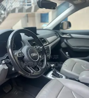 Audi Q3 2017 Black