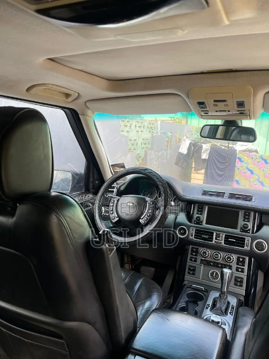 Land Rover Range Rover 2010 Black