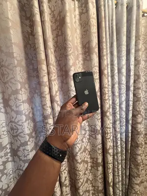 Apple iPhone 11 64 GB Black