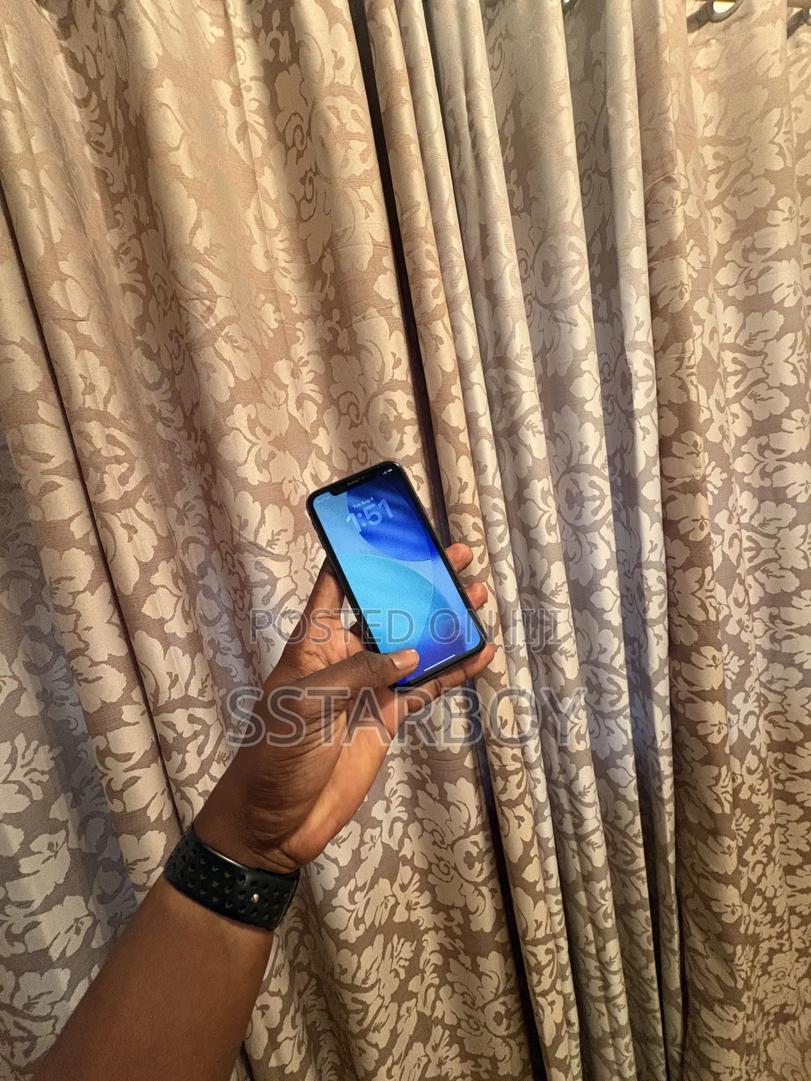 Apple iPhone 11 64 GB Black