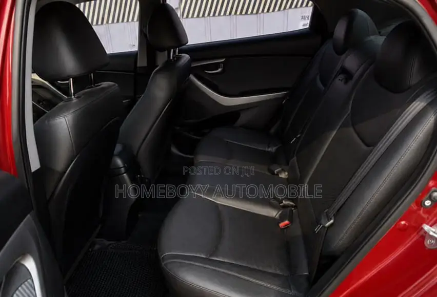 Hyundai Elantra 2015 Red