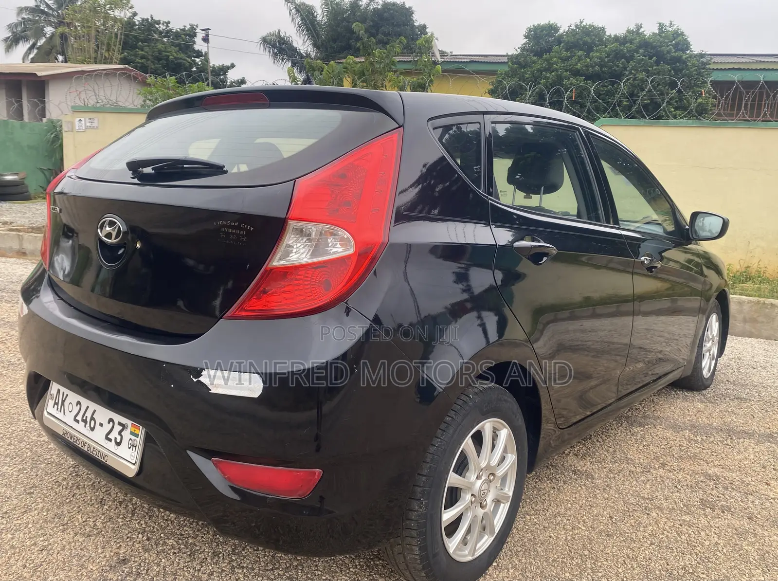 Hyundai Accent GLS 2013 Black