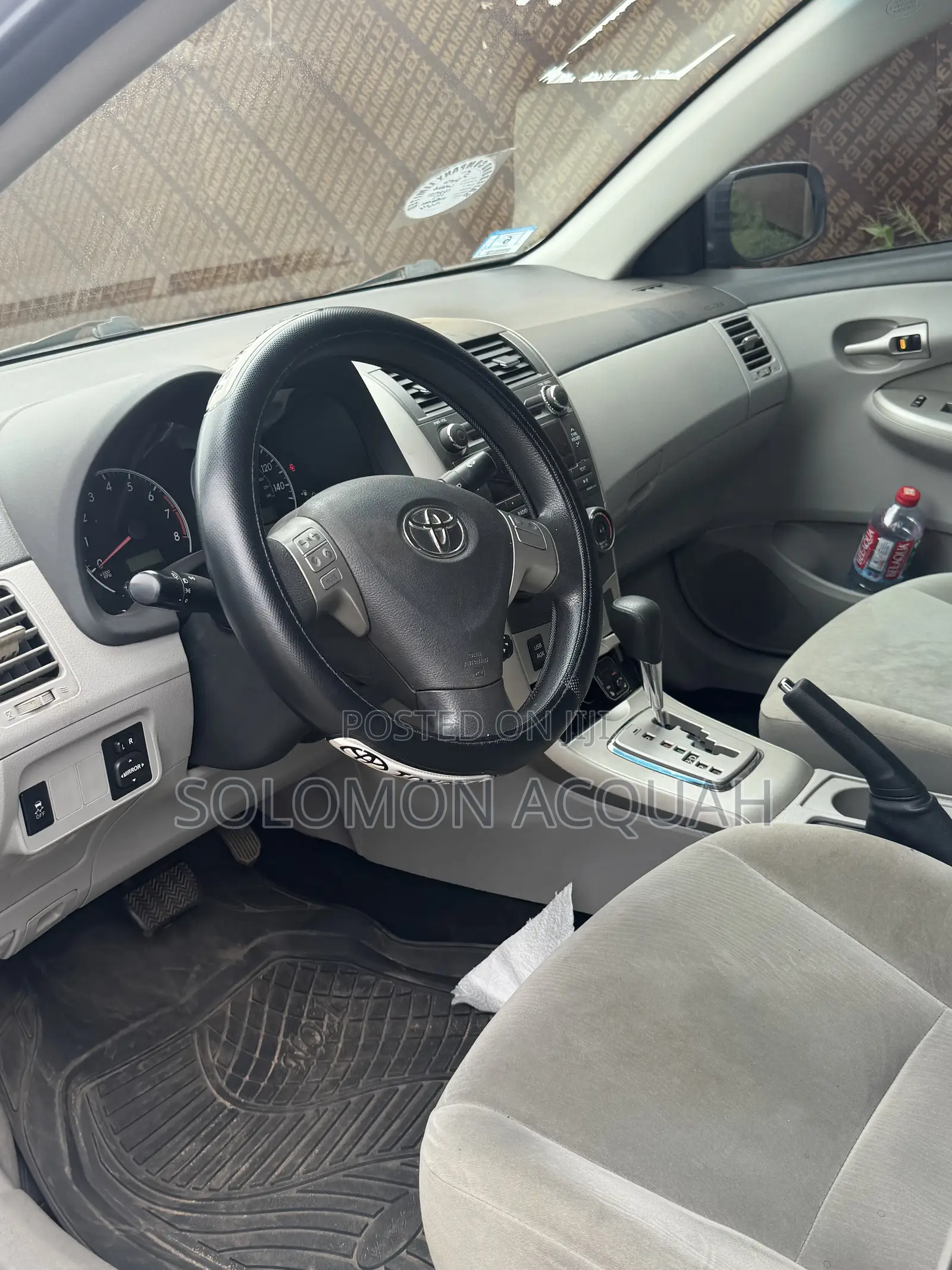 Toyota Corolla LE 4dr Sedan (1.8L 4cyl 4A) 2011 Silver