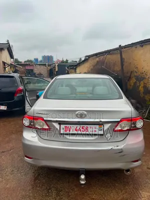 Toyota Corolla 2013 Silver
