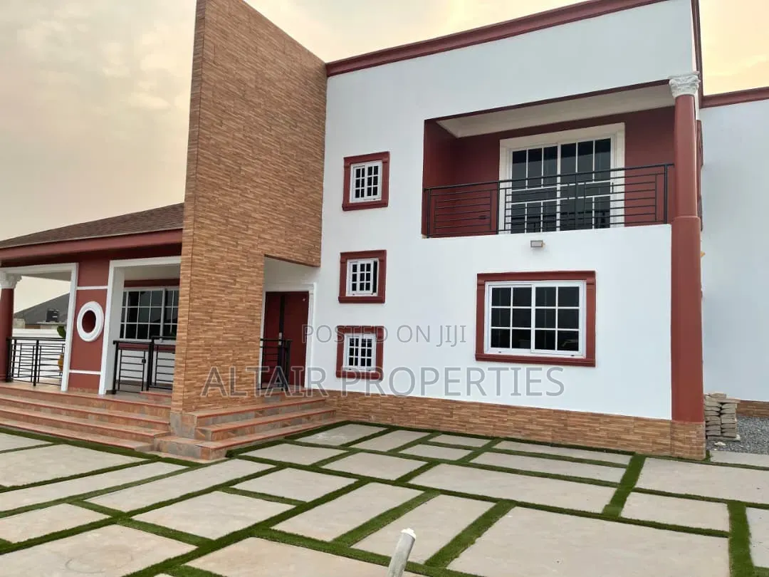 4bdrm House in Tema Community 25, Accra Metropolitan for sale