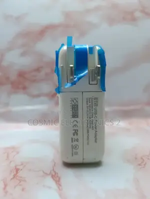 61W USB-C Power Adapter With Power Delivery Fast Charging for Laptops