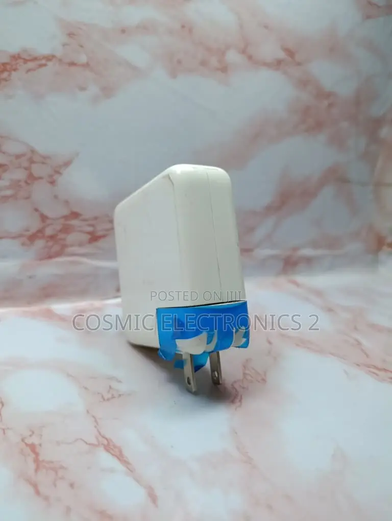 61W USB-C Power Adapter With Power Delivery Fast Charging for Laptops