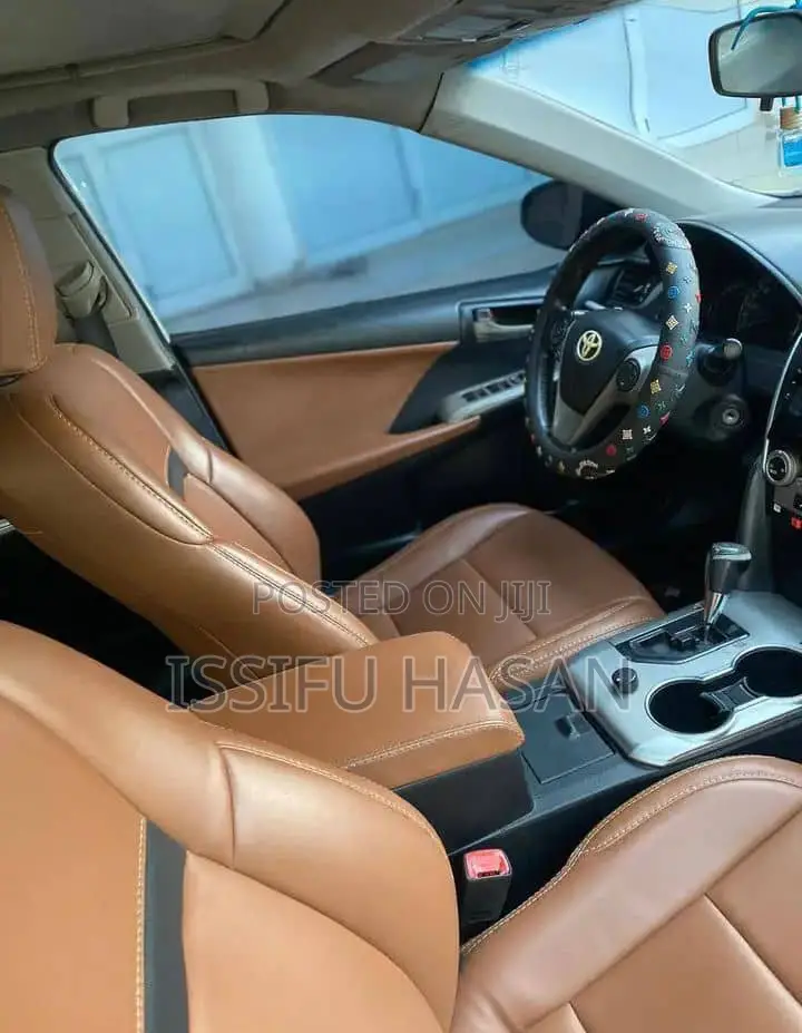 Toyota Corolla LE 4dr Sedan (1.8L 4cyl 4A) 2013 White
