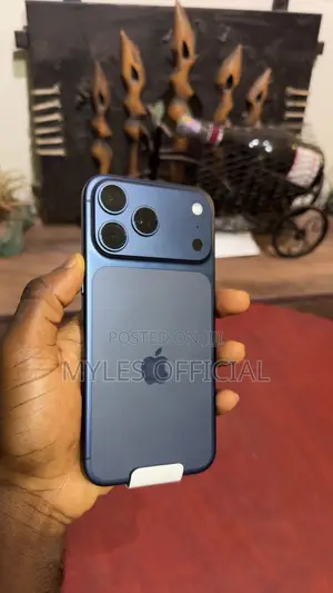 New Apple iPhone 17 Pro Max 512 GB Blue
