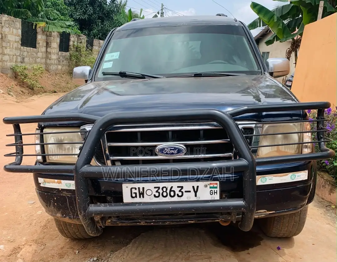 Ford Everest 2004 Blue