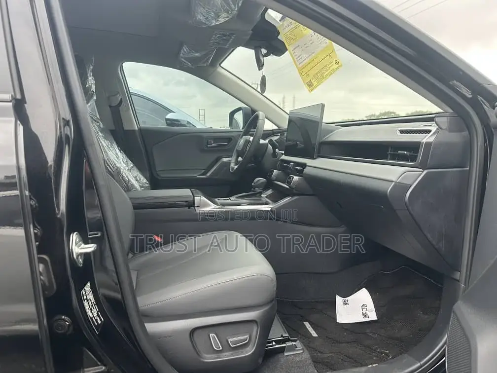 New Toyota RAV4 2026 Black