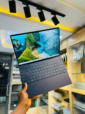 Laptop Dell XPS 13 Plus 9320 16GB Intel Core i7 SSD 512GB