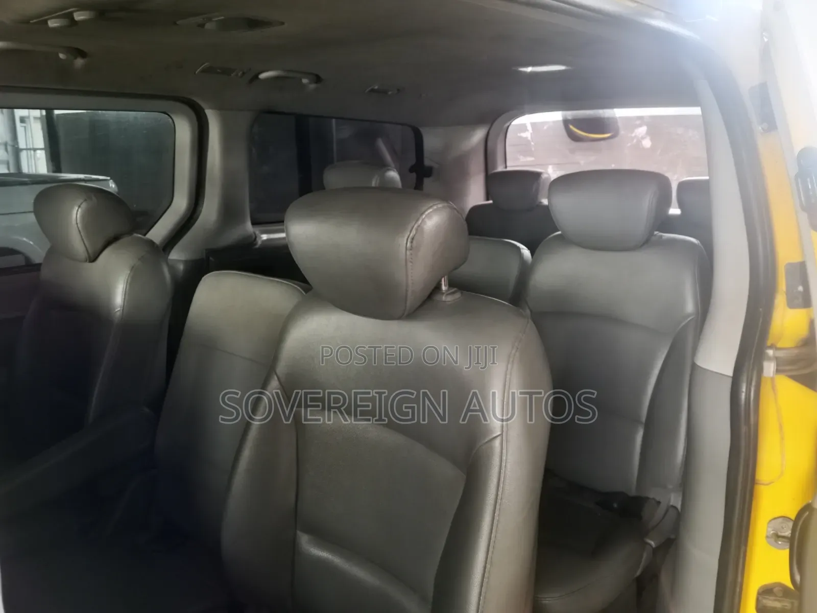 Hyundai Starex 2014 Yellow