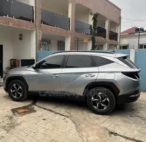 Hyundai Tucson SEL 2023 Silver