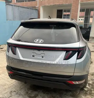Hyundai Tucson SEL 2023 Silver