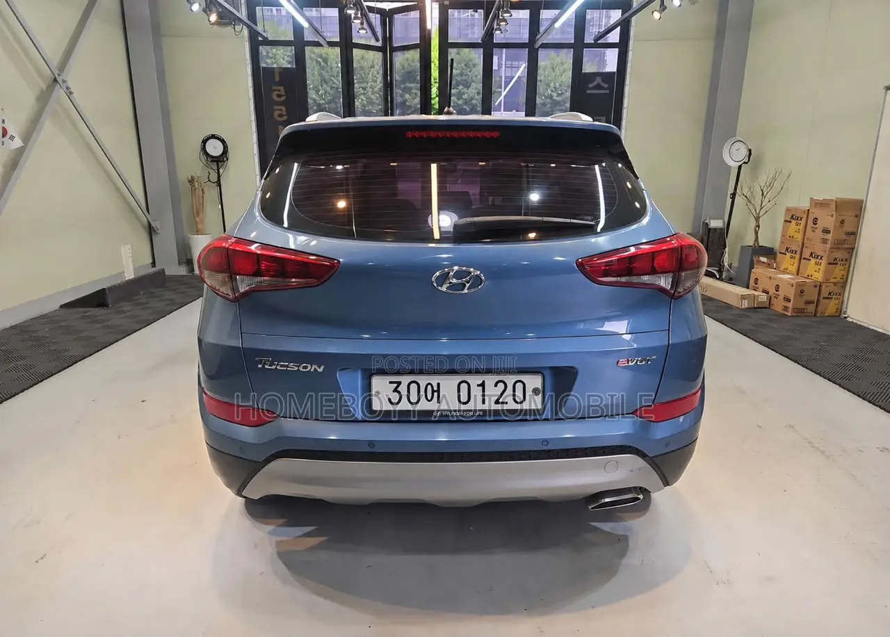 Hyundai Tucson 2017 Blue