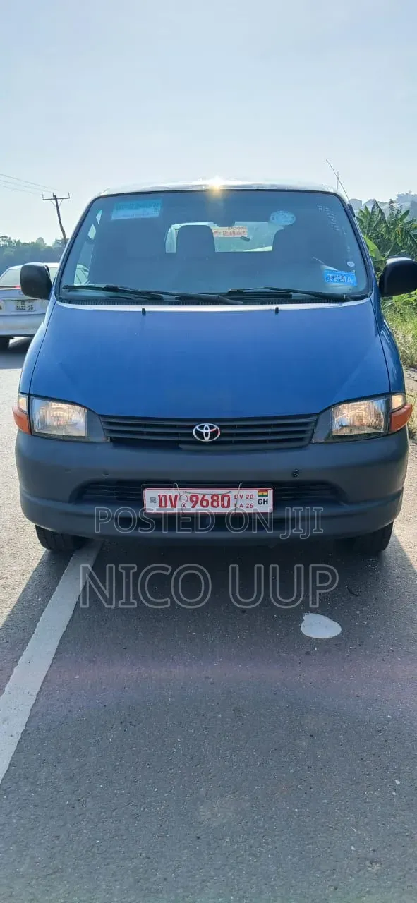 Toyota Toyoace 2010 Blue
