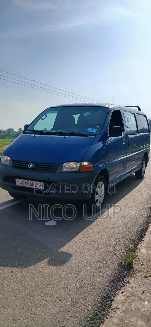 Toyota Toyoace 2010 Blue