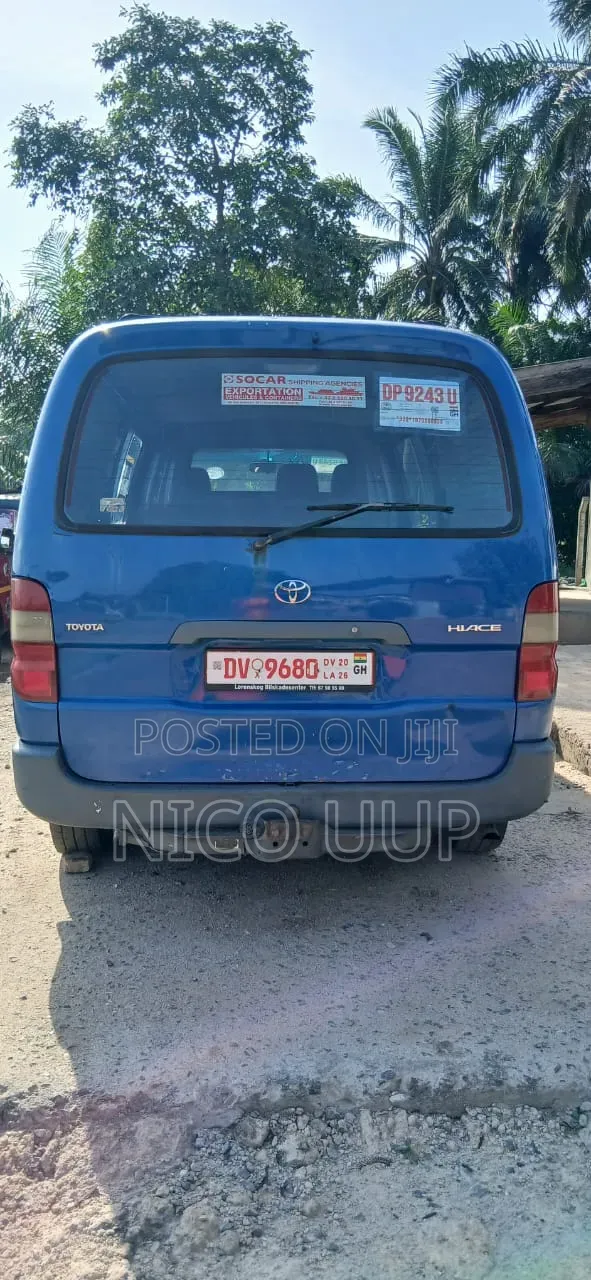 Toyota Toyoace 2010 Blue