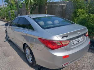 Hyundai Sonata 2012 Silver