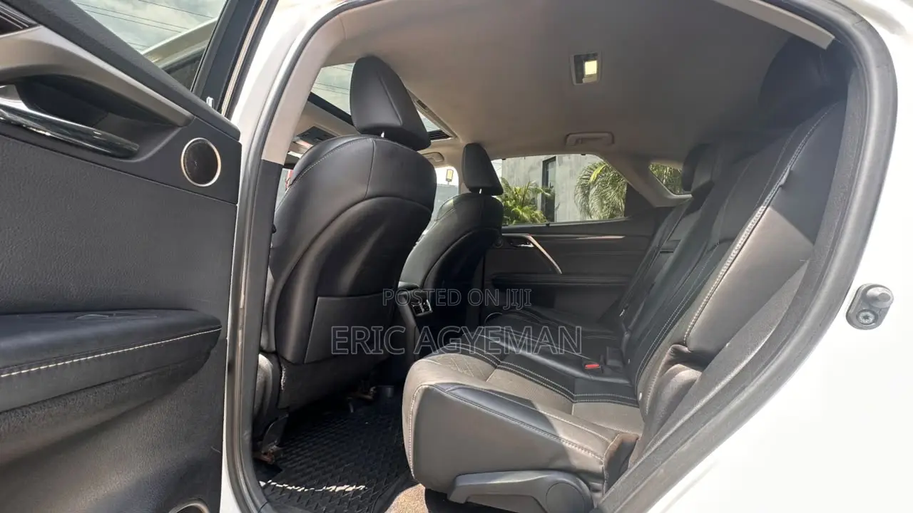 Lexus RX 2022 White
