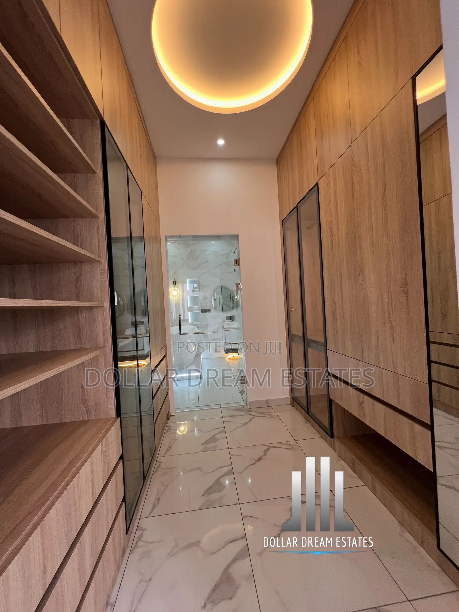 5bdrm House in Ashaley Botwe for sale