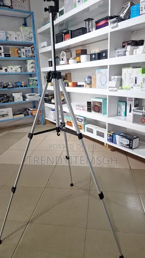 Adjustable Aluminum Camera Phone Tripod Stand