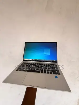 Laptop HP EliteBook 1040 G6 16GB Intel Core i7 SSD 512GB