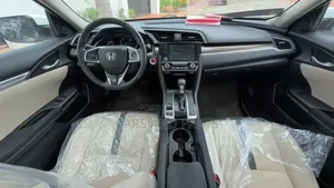 Honda Civic 2019 White