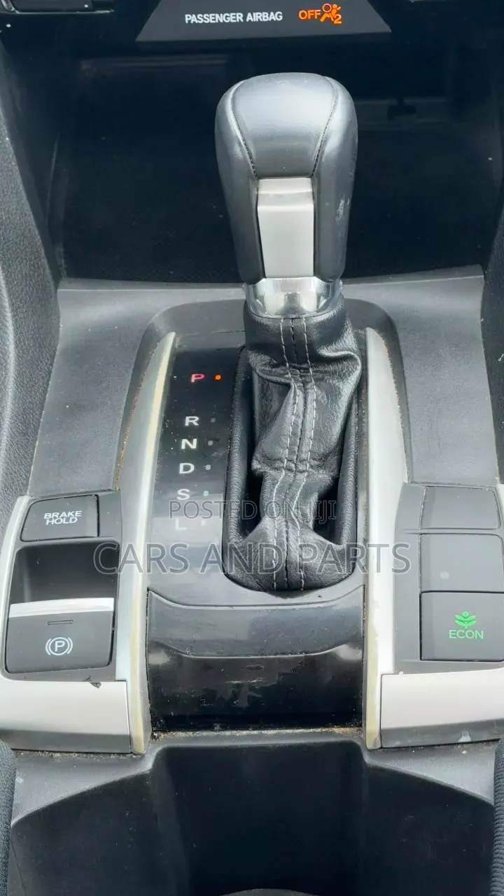 Honda Civic 2019 White