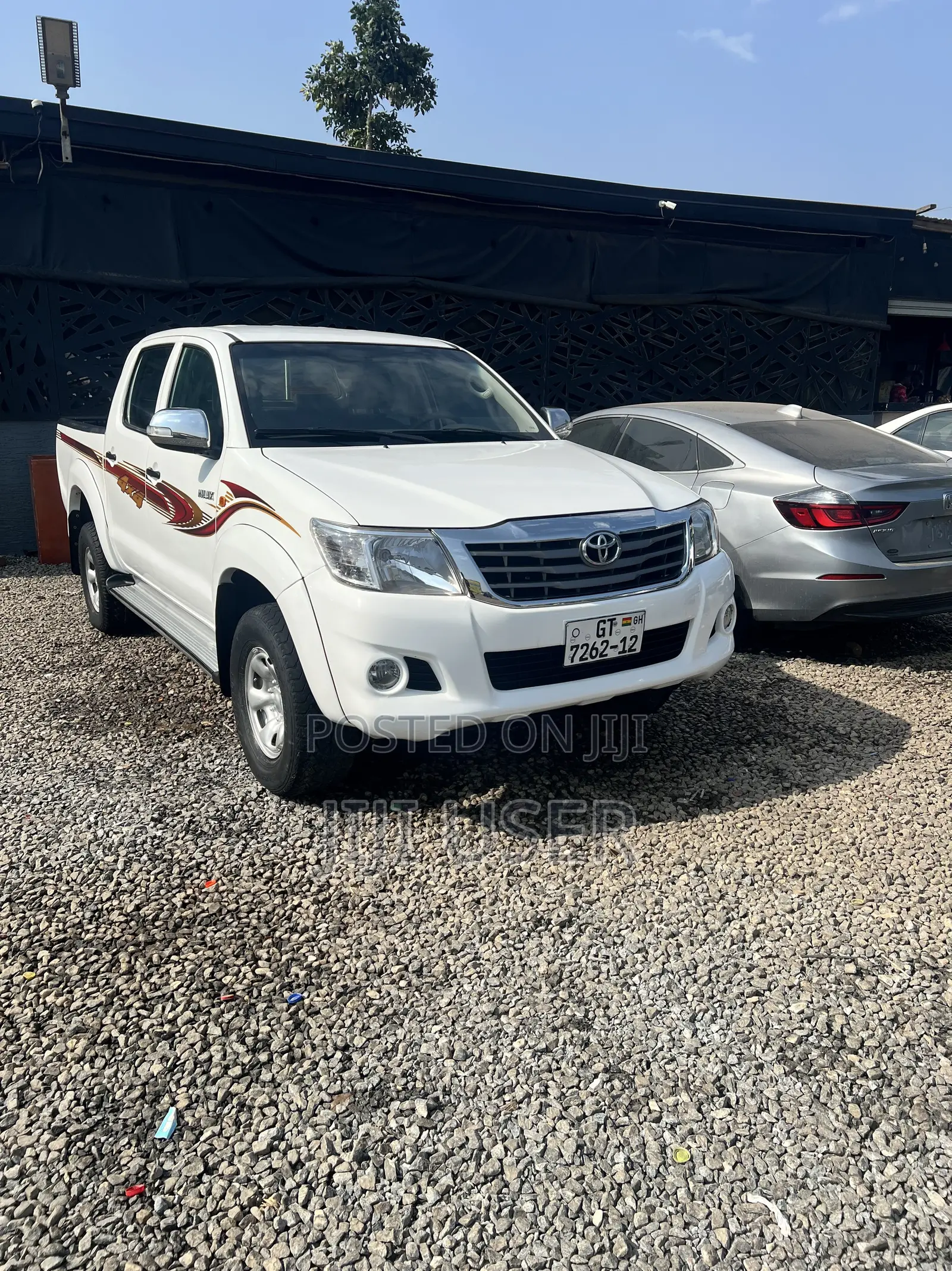 Toyota Hilux 2012 White