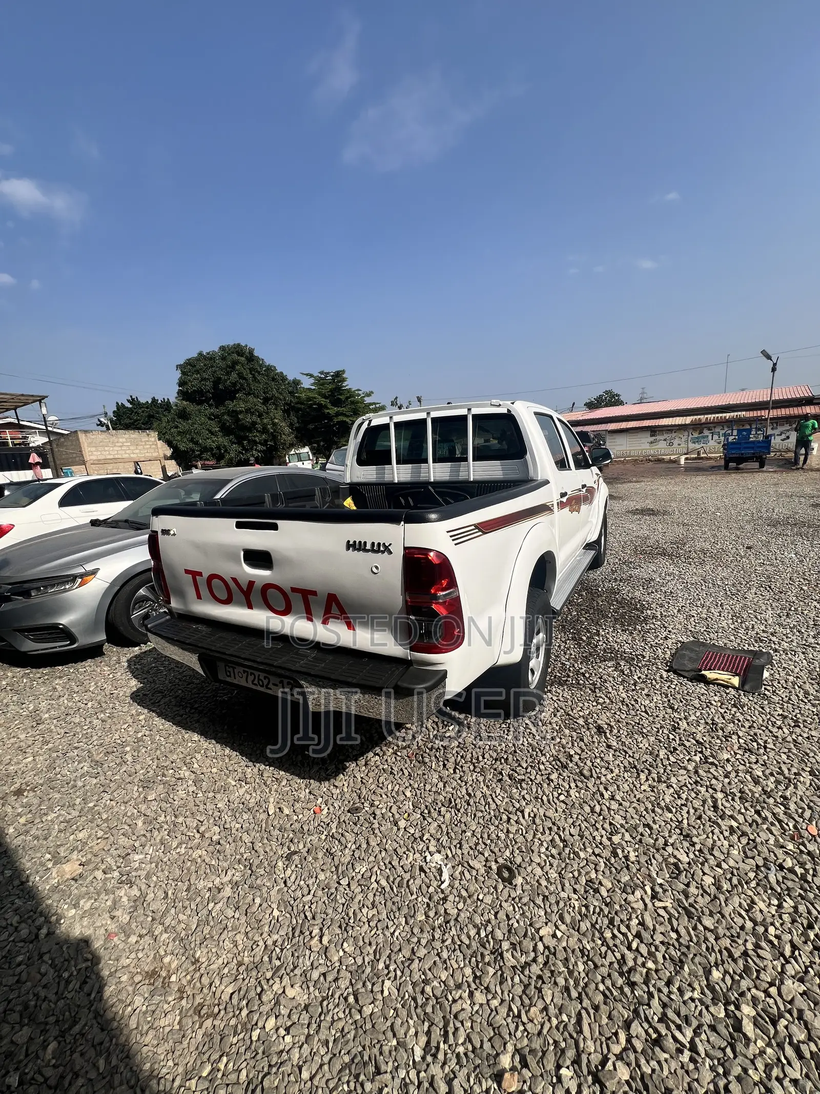 Toyota Hilux 2012 White